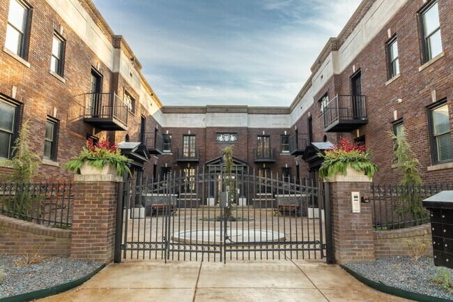 Foto del edificio - 111 Washington Ave