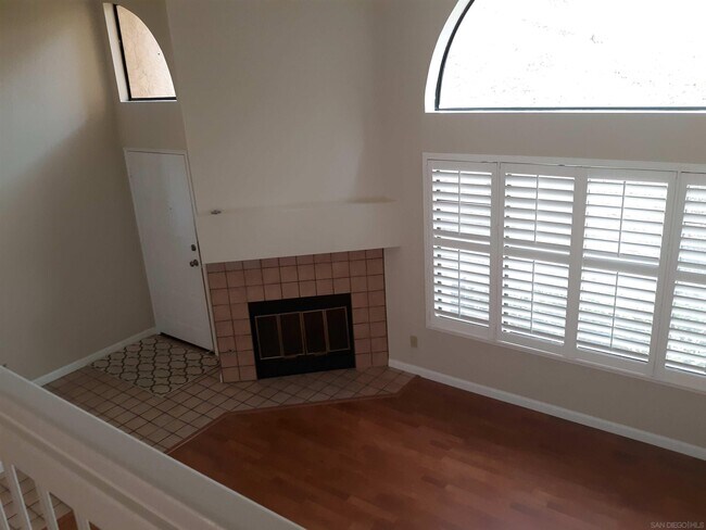 Foto del edificio - 9279 Lake Murray Blvd
