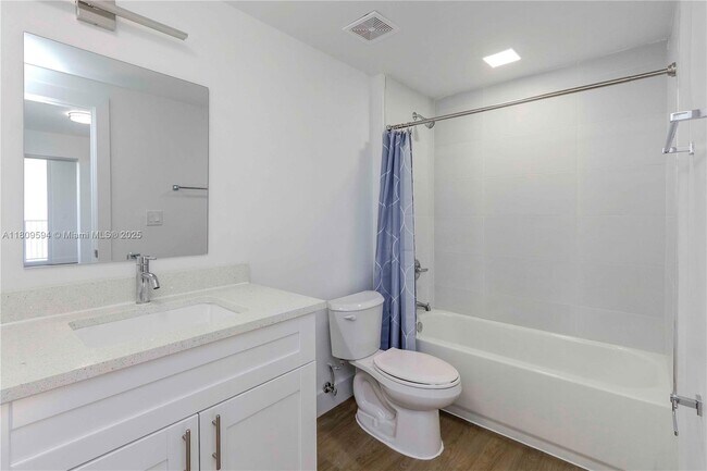Foto del edificio - 1620 NW 18th St