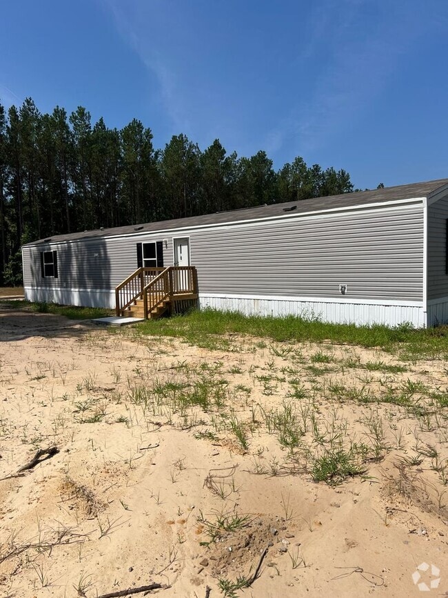 Building Photo - 992 Evergreen Dr