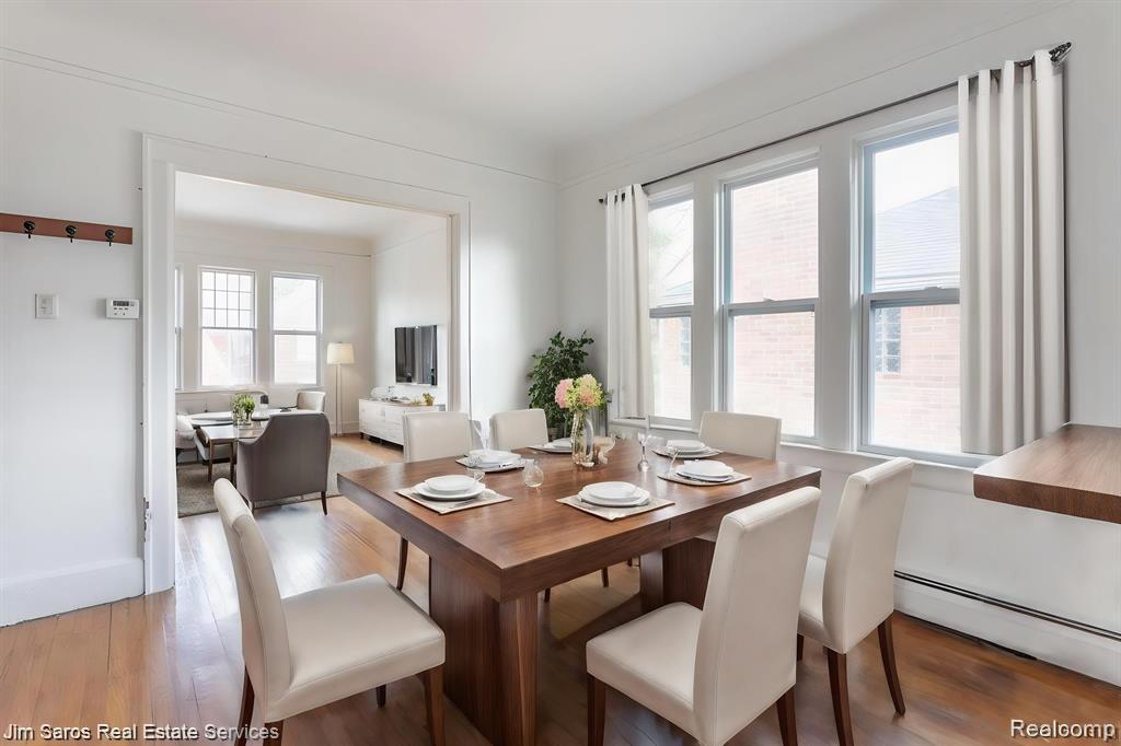 Foto principal - 872 Beaconsfield Ave