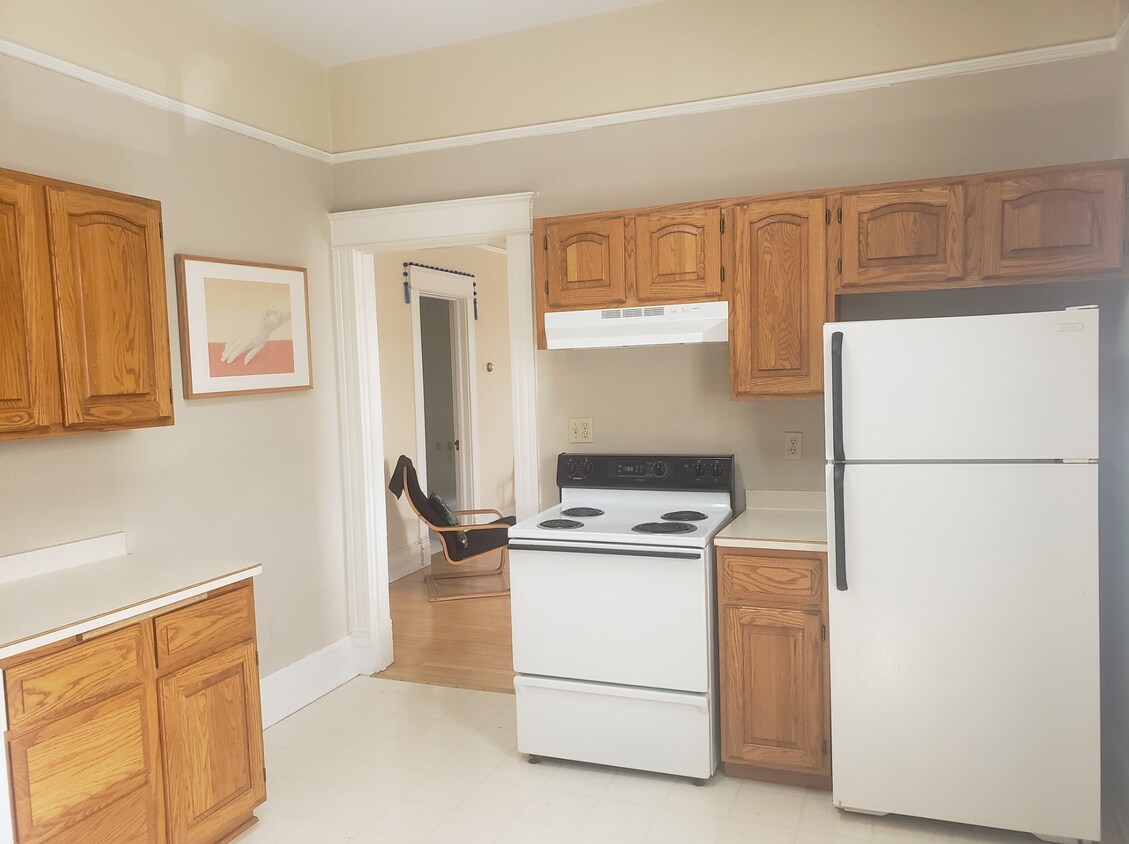 134 S Ludington St Unit 134, Columbus, WI 53925 Apartments in