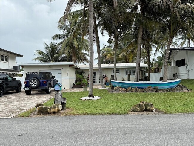 Foto del edificio - 2524 Key Largo Ln