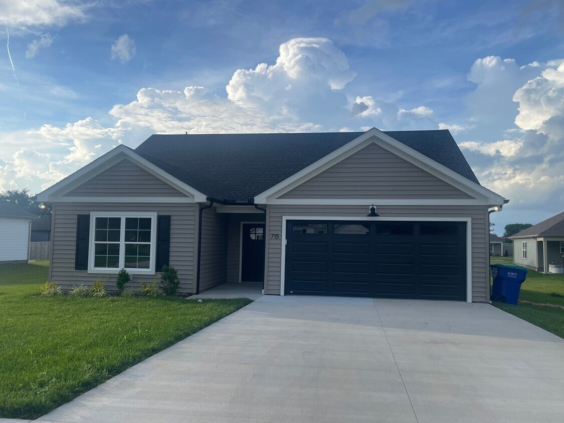 Foto principal - 715 Alexander Way