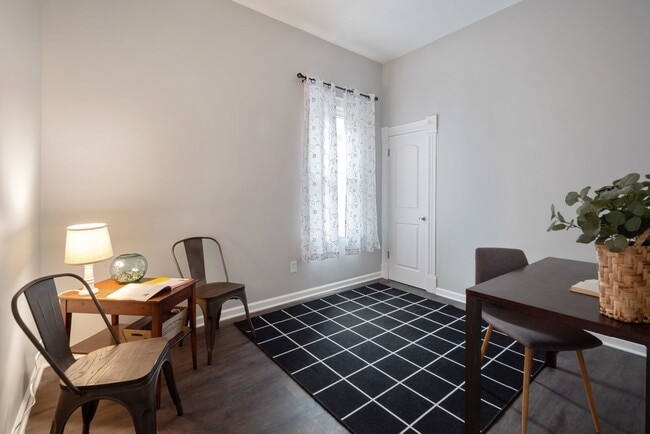 Building Photo - 5944 S Princeton Ave