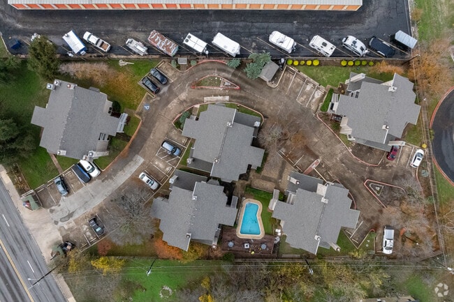 Building Photo - Cedar Station Apartments