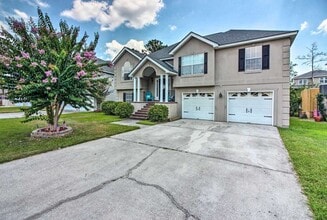 Building Photo - 7 Teakwood Dr