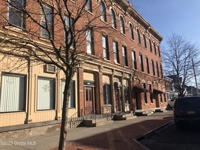 Building Photo - 1826-1823 3rd Ave