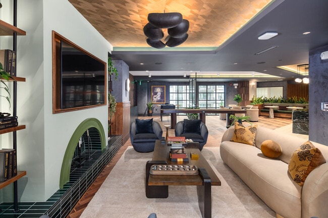 Building Photo - Solis Peachtree Corners