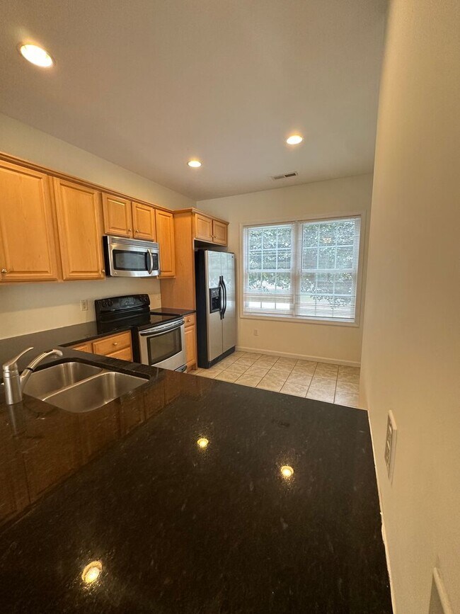 Foto del edificio - New Kent Townhomes
