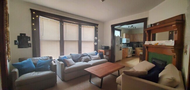 Foto del edificio - 328 Catherine St