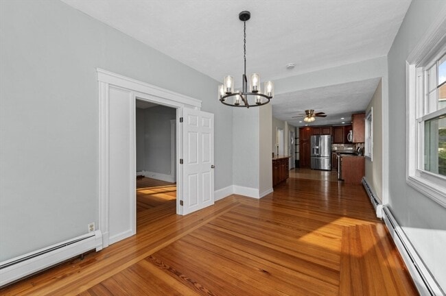 Building Photo - 537 Park Ave