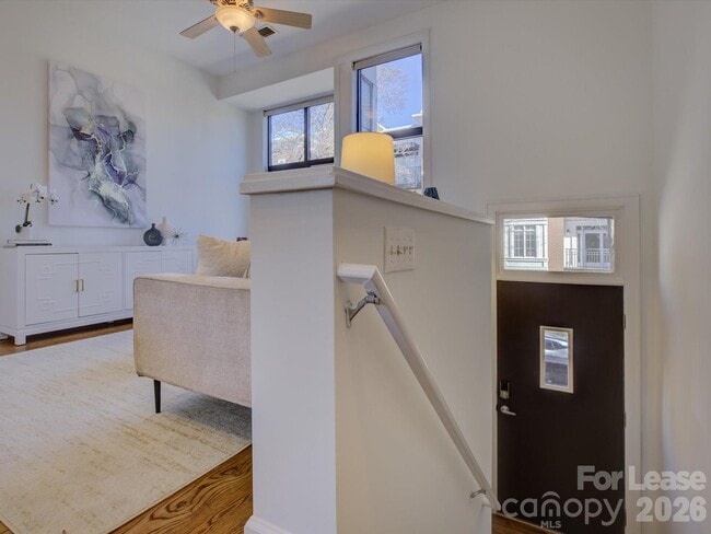 Building Photo - 636 Garden District Dr