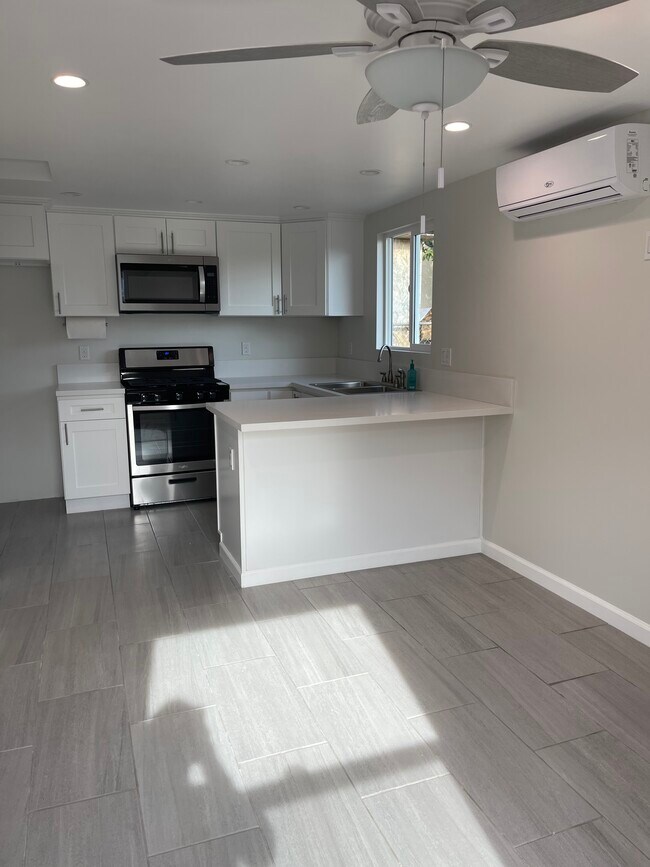 751 E 49th St, Los Angeles, CA 90011 House Rental in Los Angeles, CA