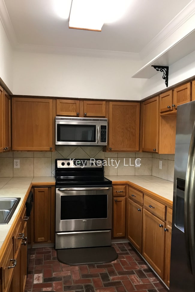Building Photo - 939 Bayou Trace Dr