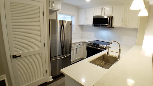 Foto del edificio - 48 Peachtree Ave NE