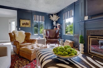 Building Photo - 21 Aly Raisman Wy