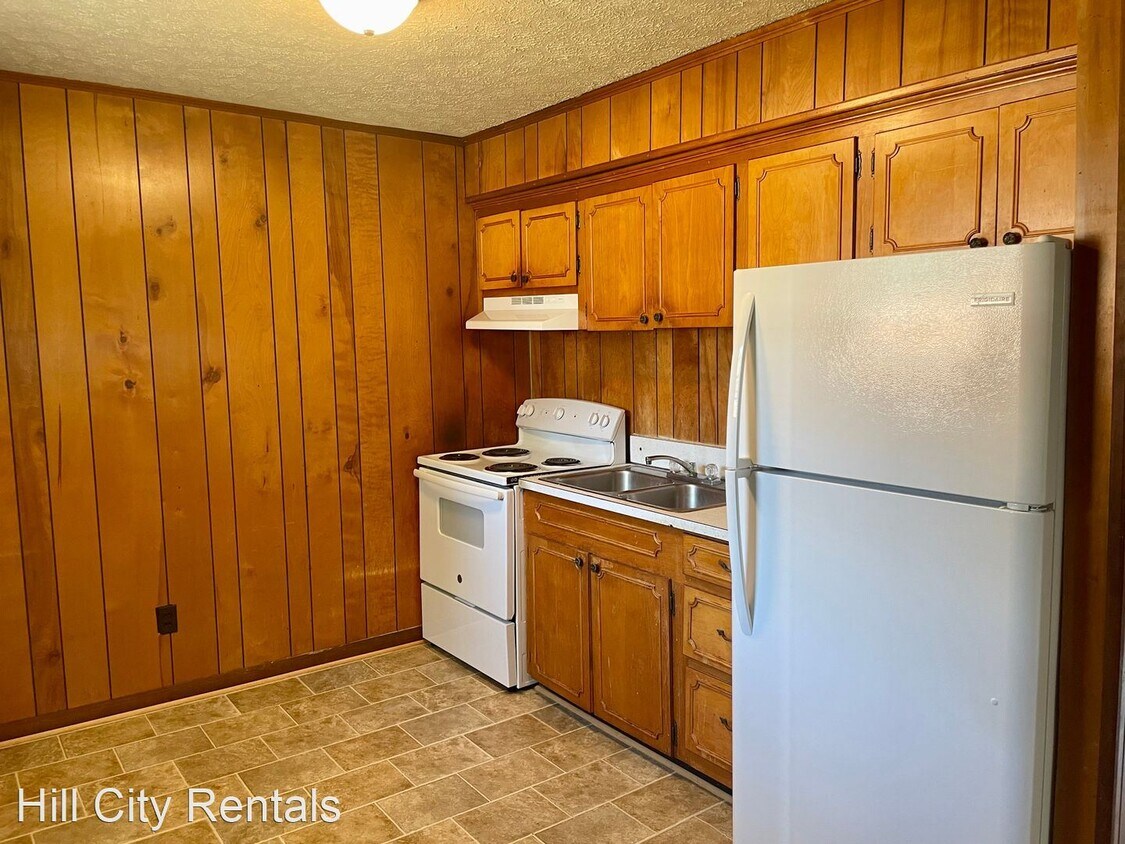 Building Photo - 2 br, 1 bath House - 608 Edgar Street