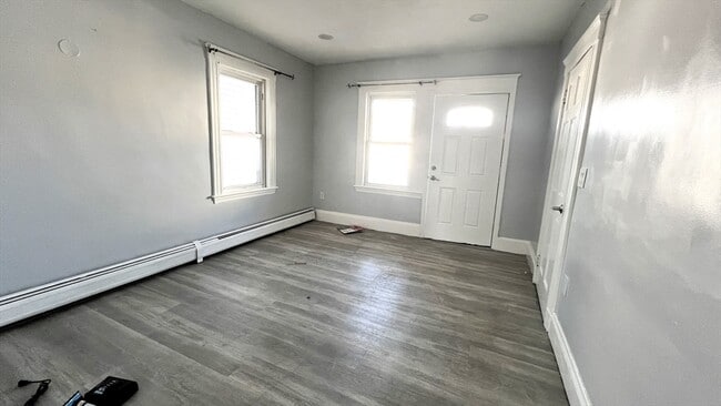 Building Photo - 58 Agawam St