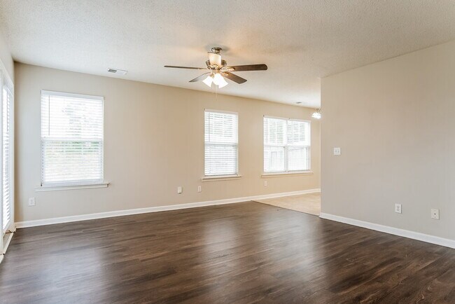 Building Photo - 3012 Bracey Pl