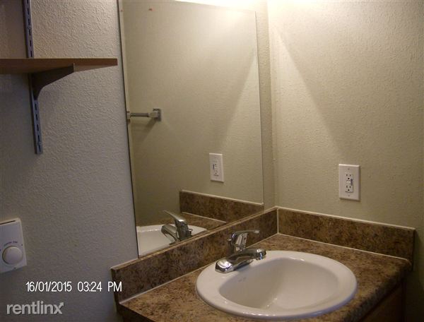 Building Photo - 701 W Garfield St