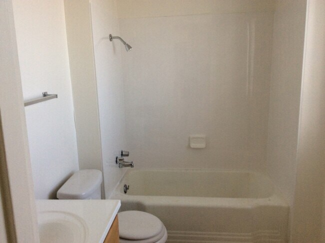 Foto del edificio - 80 S 900 E St