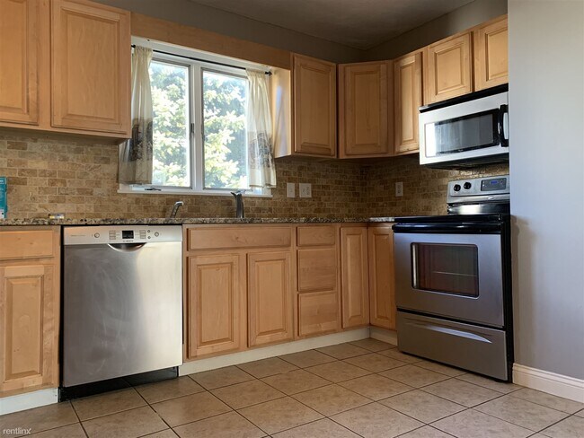 Building Photo - 2 br, 1 bath House - 88 Billings Ave