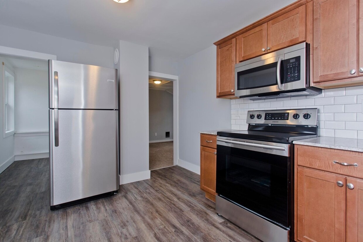 Photo - 10 King St (2022)