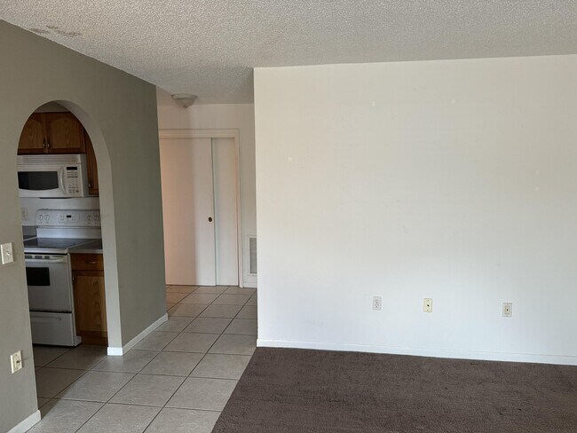 Building Photo - 291 San Juan Cir