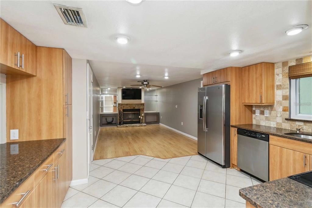 Building Photo - 4021 Barry Way
