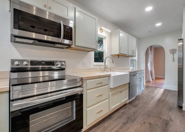 Photo - 1310 E 7th Ave House