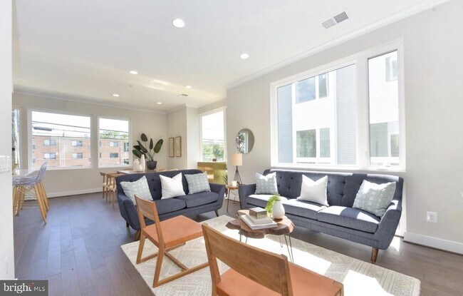 Foto del edificio - 2815 24th Rd S