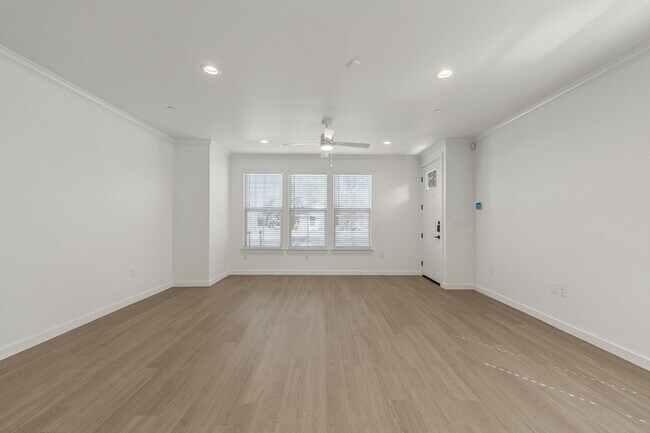Building Photo - 1416 Speight Ave