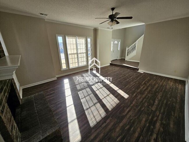 Building Photo - 7250 Leeward Cove