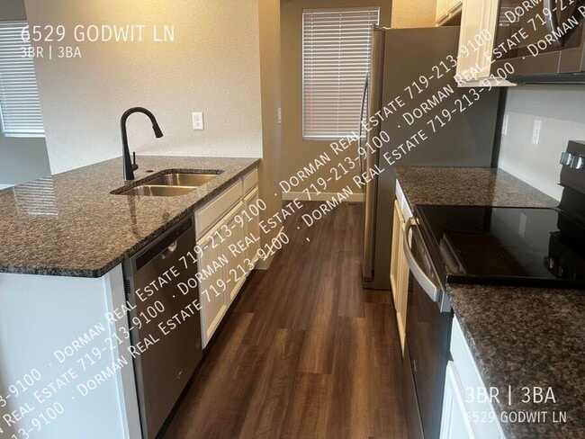 Building Photo - 6529 Godwit Ln