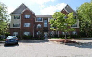 Building Photo - 6901 Hanesbrook Cir