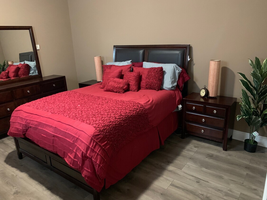 Bedroom 1 - 2631 Iberville St