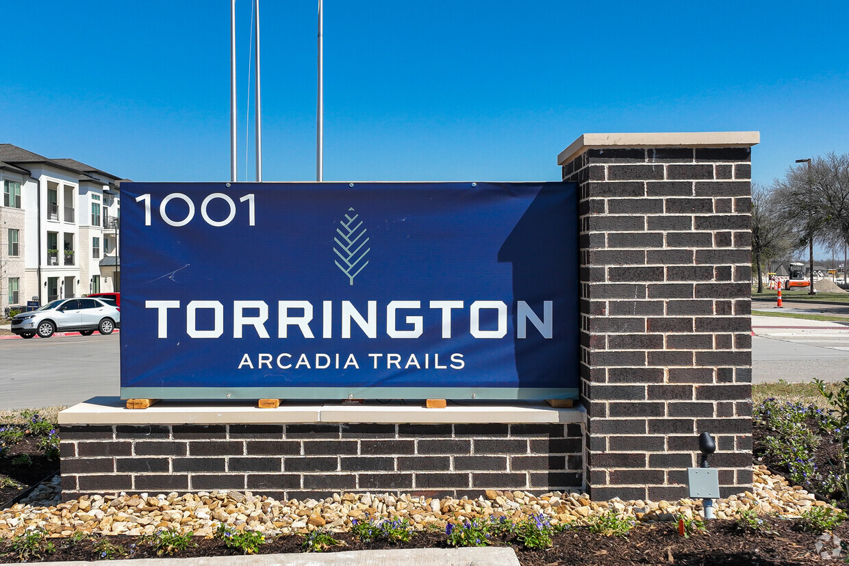 Torrington Arcadia Trails - Alquileres en Balch Springs, TX |  Apartamentos.com