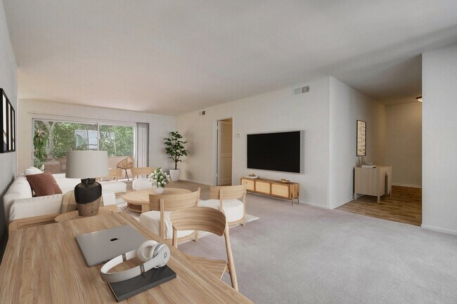 Foto del edificio - Natick Park South