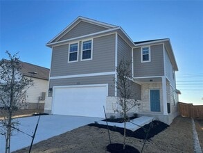 Building Photo - 133 Old Stagecoach Rd