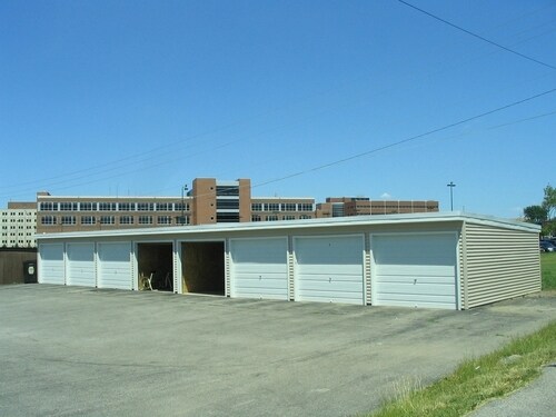 Foto del edificio - 3769 W 9th St