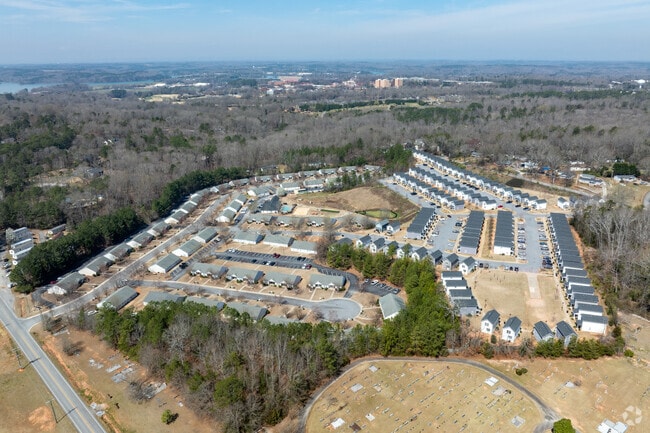 864 Clemson Neighborhood - 864 Clemson Apartments