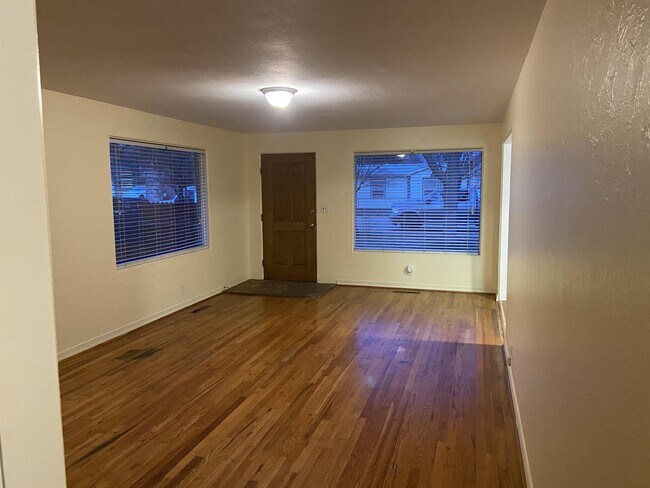 Foto del edificio - 2517 S Pond St