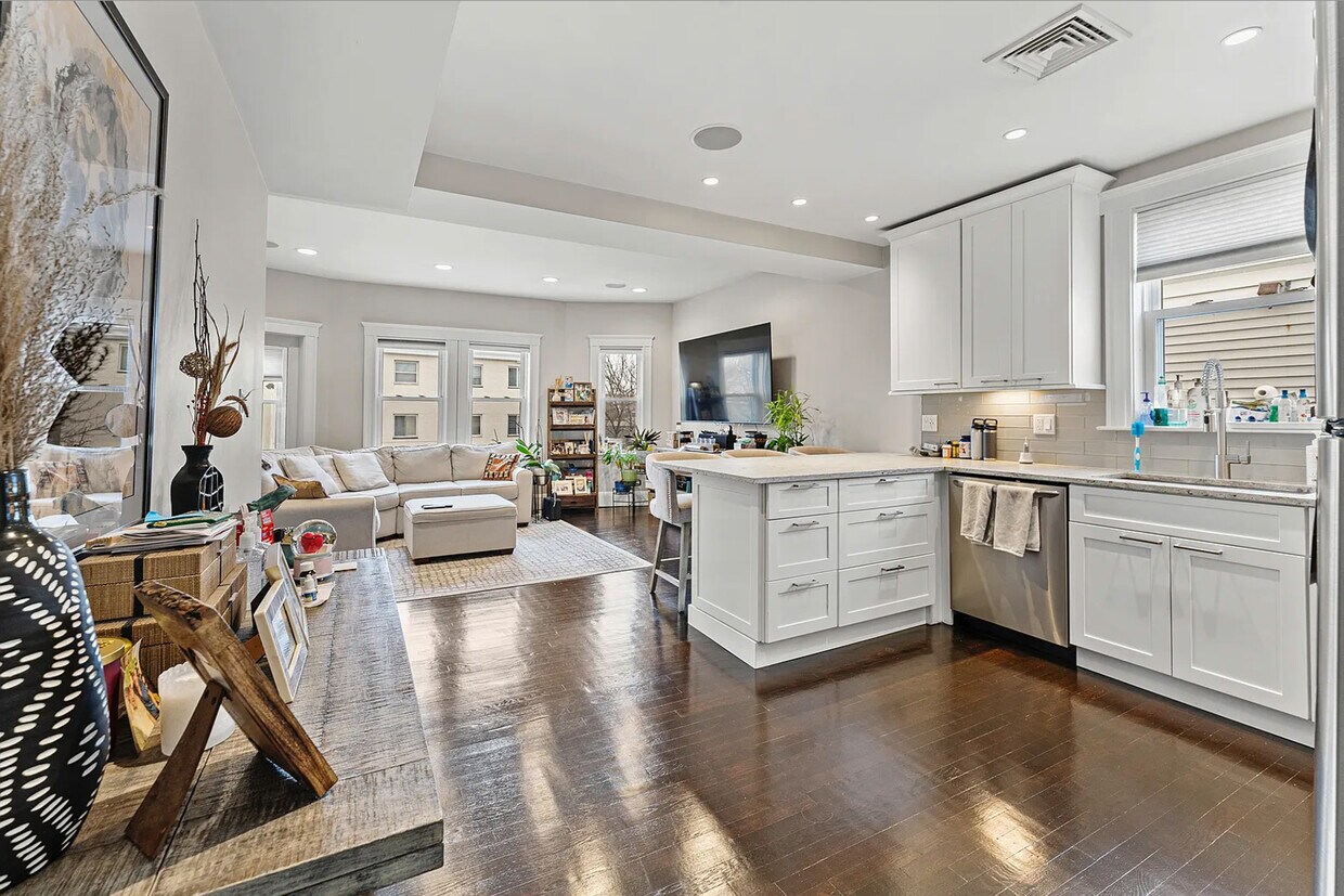 Foto principal - 28 Winter St