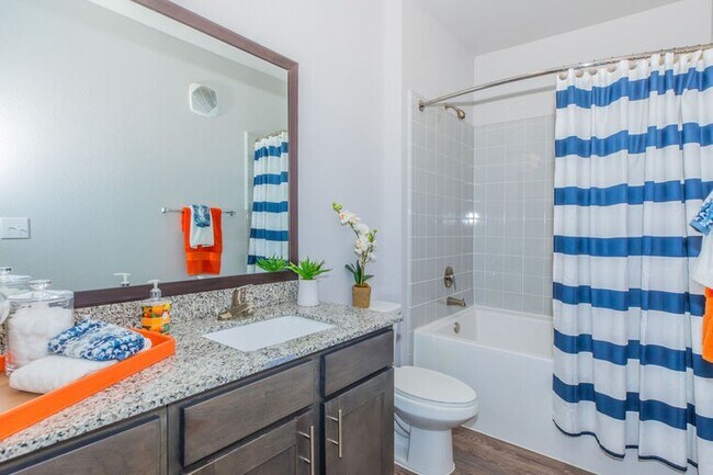 Foto del edificio - 9393 Farm to Market 1960 Bypass Rd W