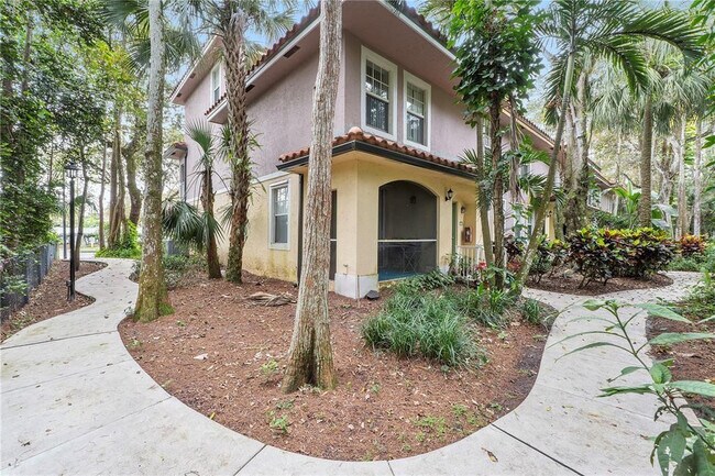 Foto del edificio - 6926 W Sample Rd