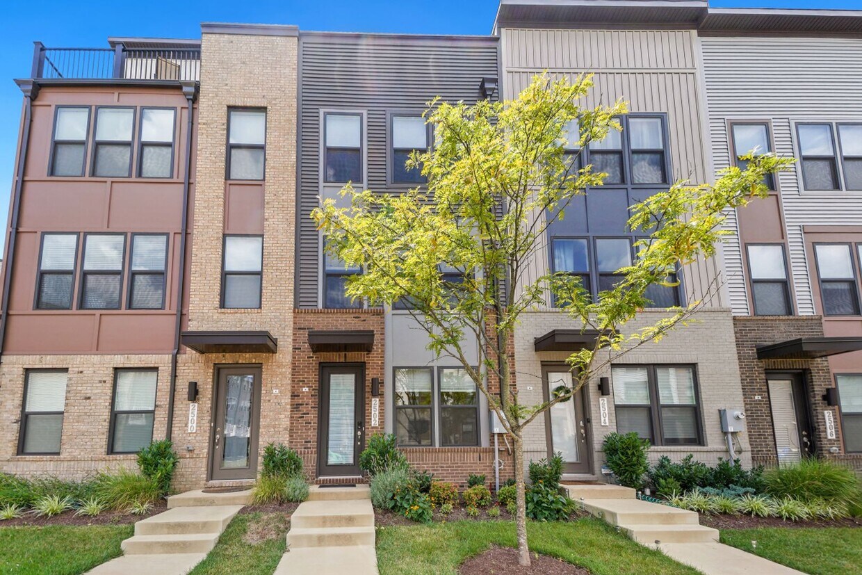 Foto principal - A DREAM COME TRUE AT "RIVERFRONT" IS AVAIL...