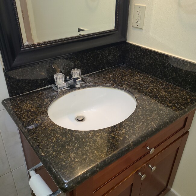 Foto del edificio - 547 Kaao Cir