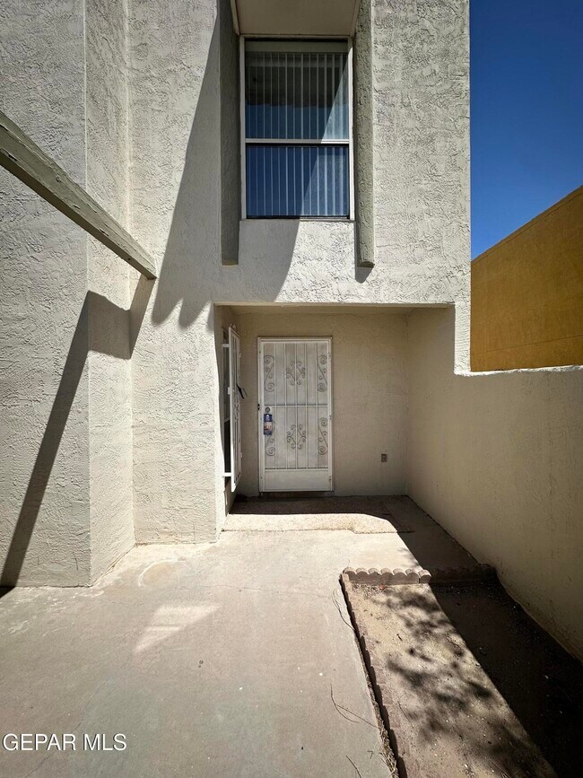 Foto del edificio - 336 Villa Canto St