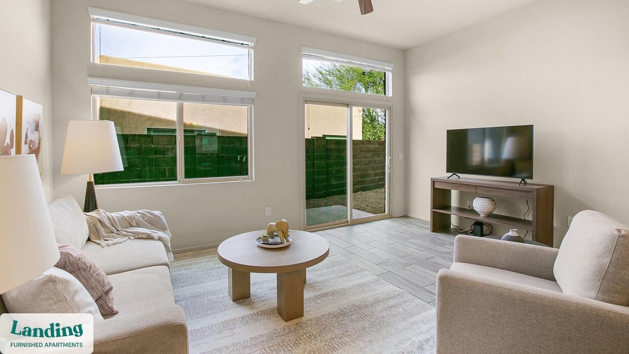 Foto principal - 4921 Pretty Lake Ave